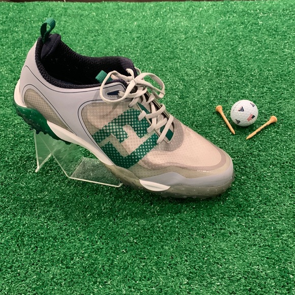 FootJoy Other - Mens FootJoy Freestoy golf cleats. Size 11.